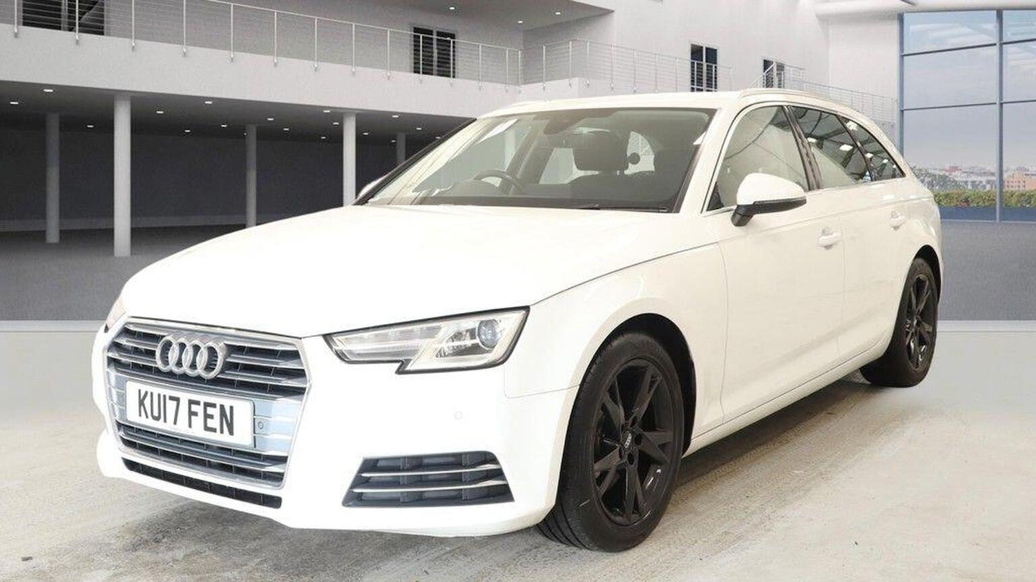 Used Audi A4 2017 for sale - 77938032: Photo 2
