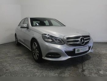 Used Mercedes-Benz E Class 2013 for sale - 78070380: Photo