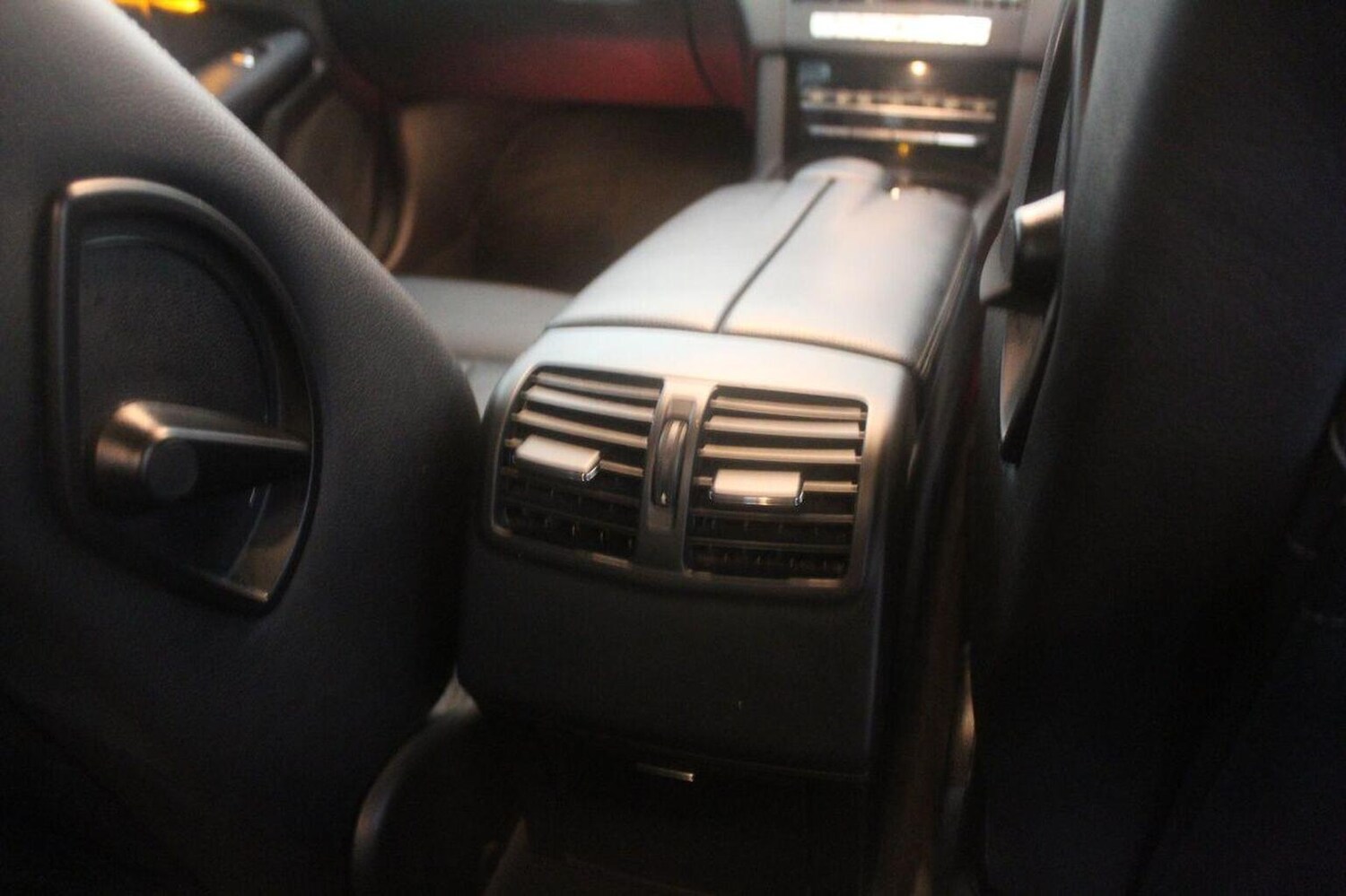 Used Mercedes-Benz E Class 2013 for sale - 78070380: Photo 48