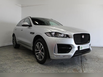 Used Jaguar F-Pace 2016 for sale - 79558370: Photo
