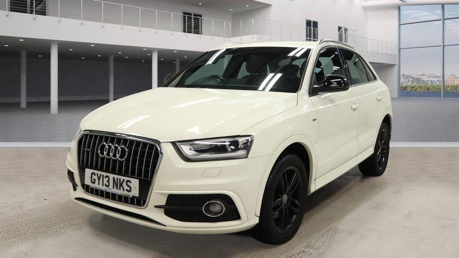 Used Audi Q3 2013 for sale - 77567479: Photo 3