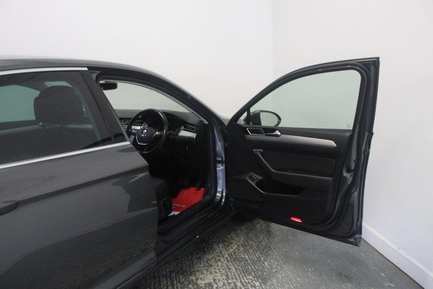 Used Volkswagen Passat 2015 for sale - 77572737: Photo 25