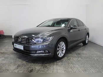 Used Volkswagen Passat 2015 for sale - 77572737: Photo