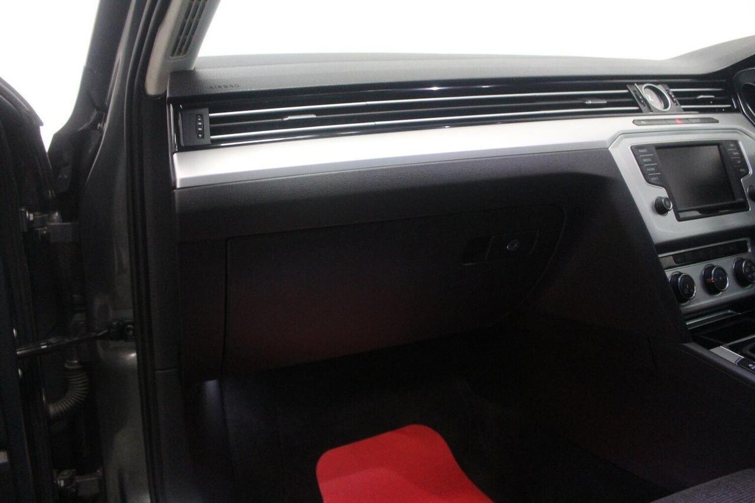 Used Volkswagen Passat 2015 for sale - 77572737: Photo 31