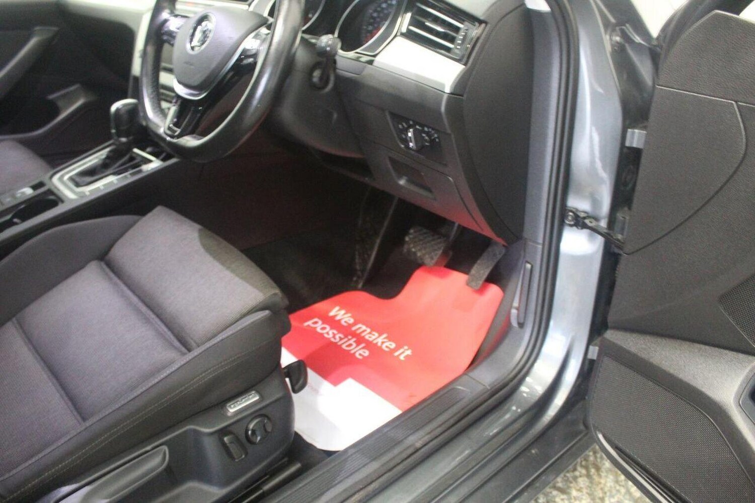 Used Volkswagen Passat 2015 for sale - 77572737: Photo 51