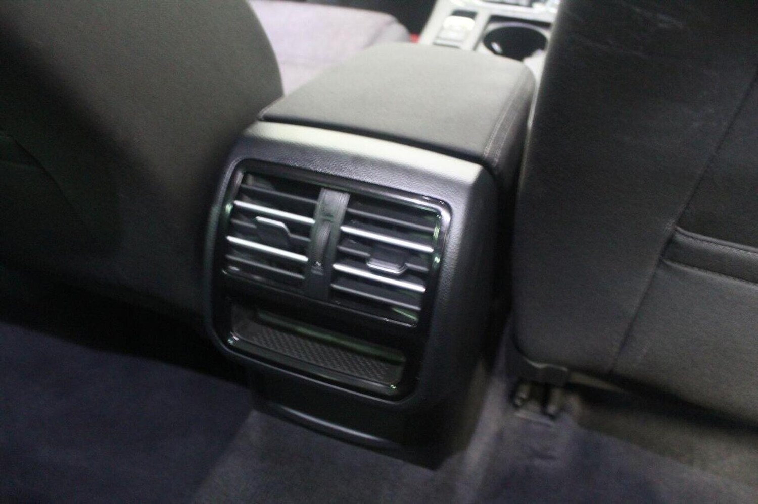 Used Volkswagen Passat 2015 for sale - 77572737: Photo 56