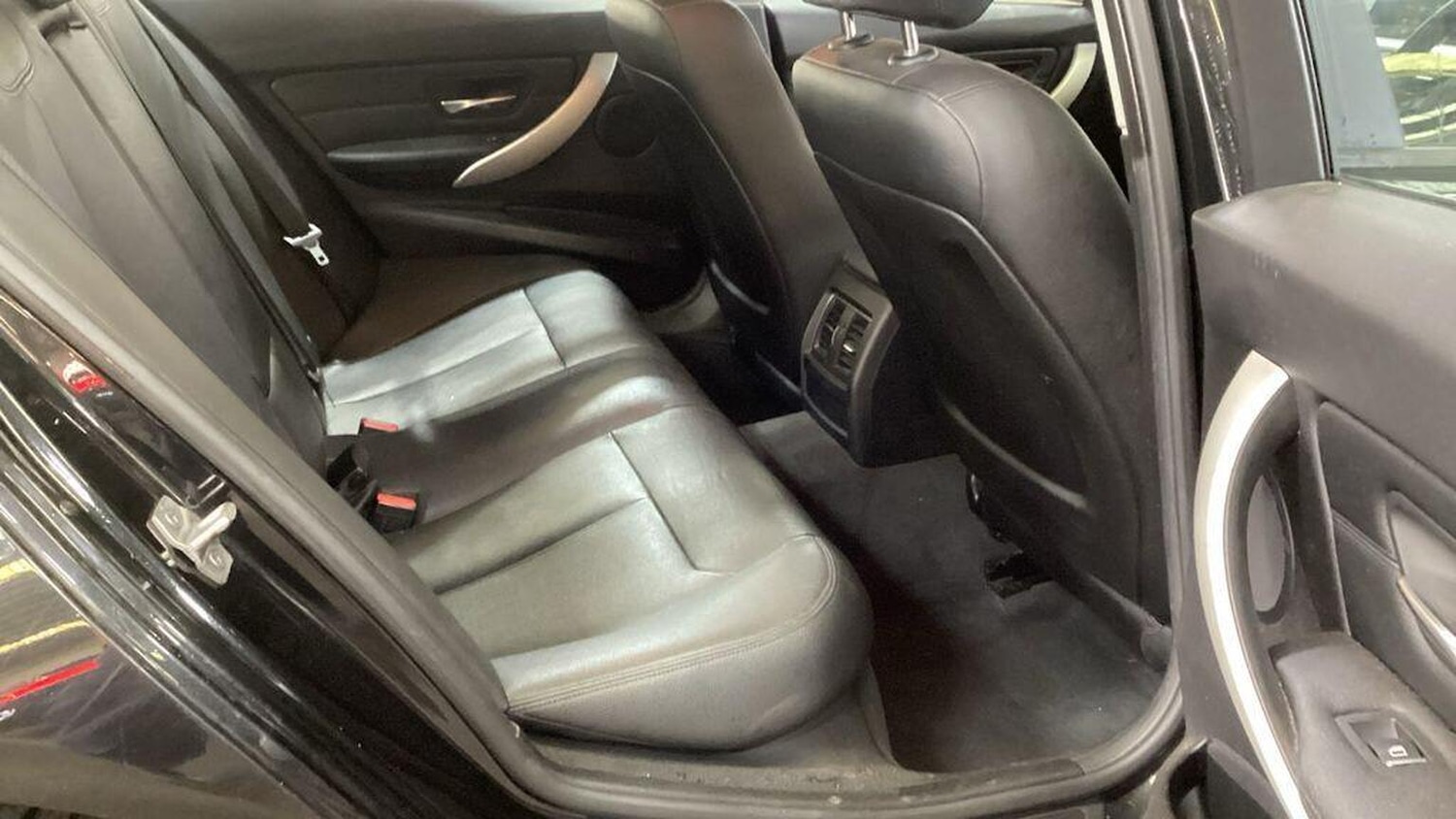 Used BMW 3 Series 2016 for sale - 77636932: Photo 12