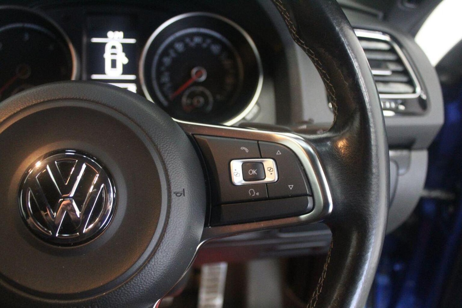 Used Volkswagen Scirocco 2015 for sale - 77937778: Photo 46
