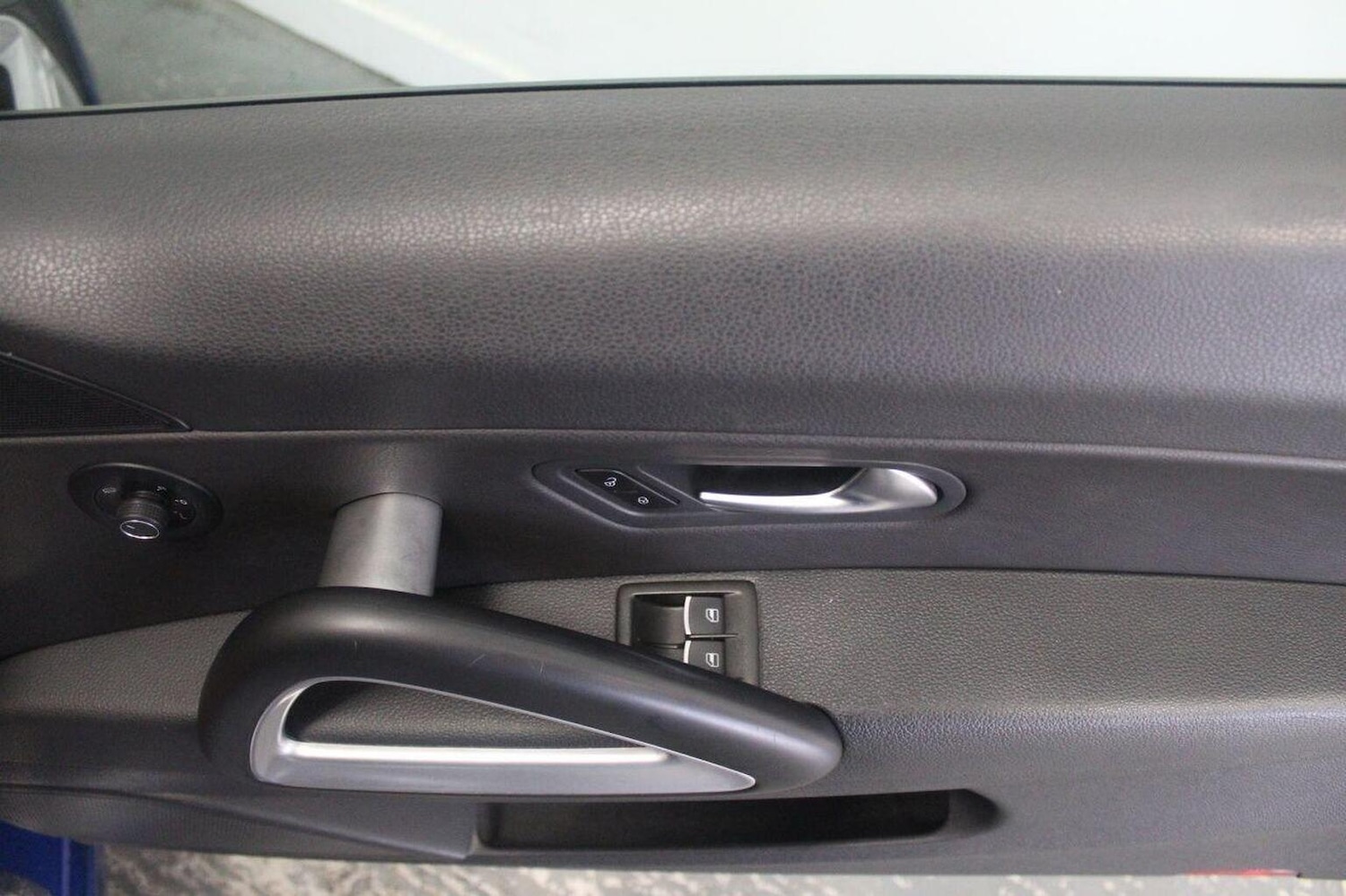 Used Volkswagen Scirocco 2015 for sale - 77937778: Photo 49