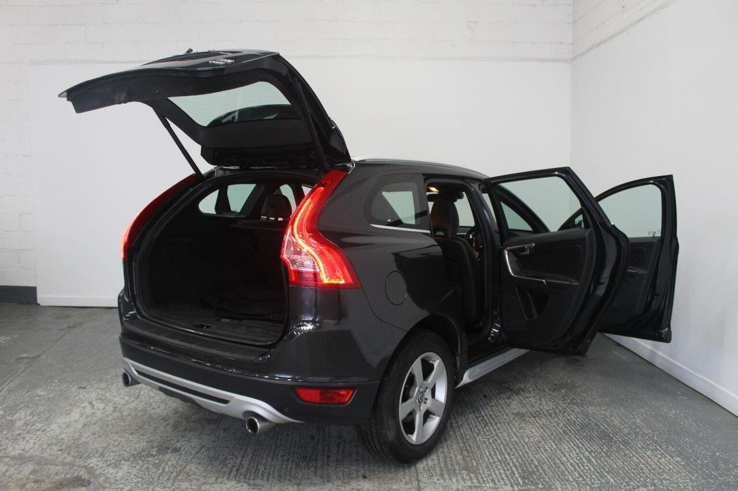 Used Volvo XC60 2013 for sale - 76369297: Photo 21
