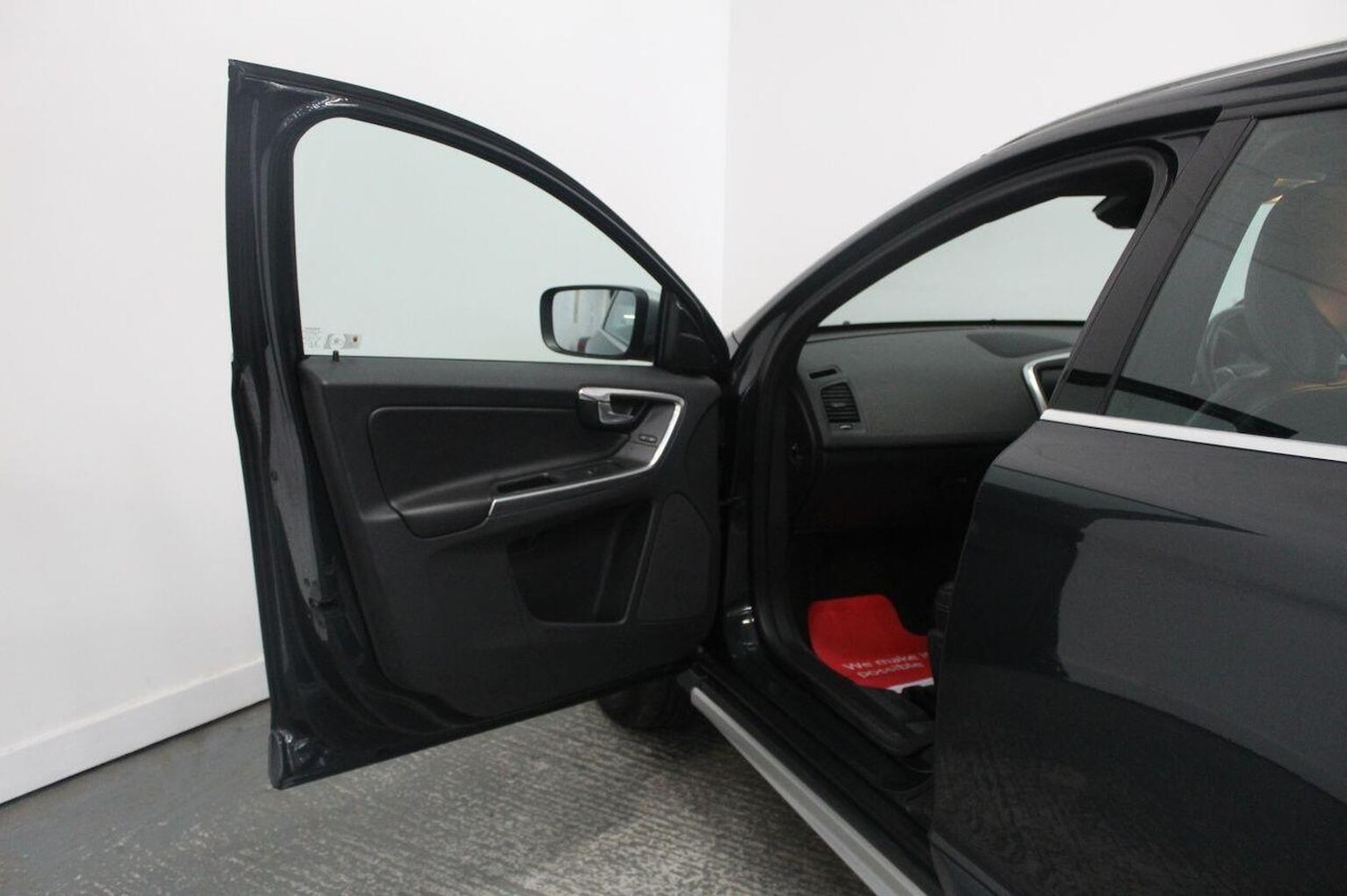 Used Volvo XC60 2013 for sale - 76369297: Photo 27