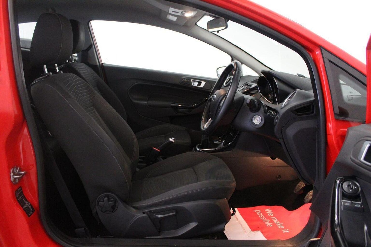 Used Ford Fiesta 2016 for sale - 77937888: Photo 25