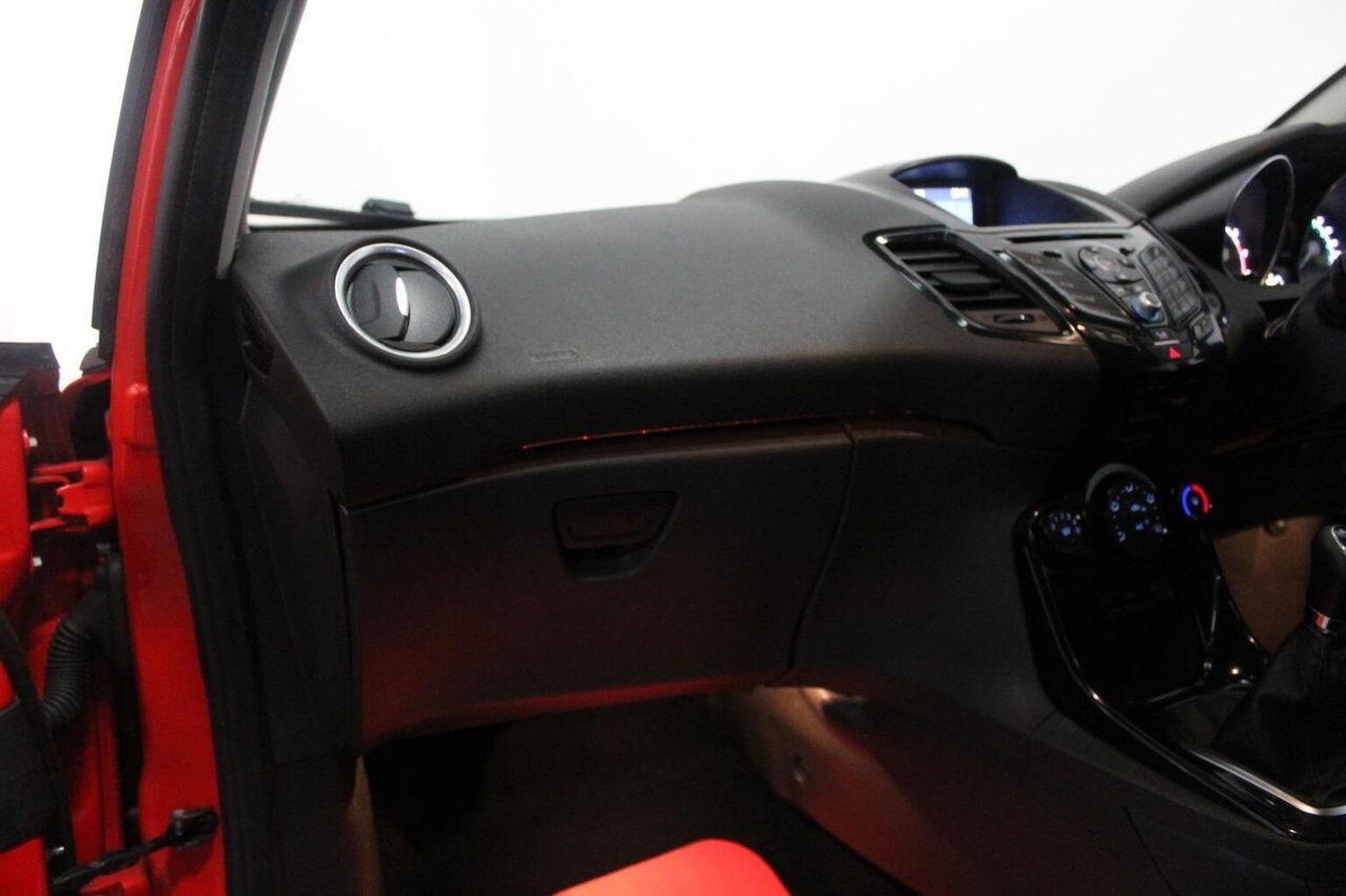 Used Ford Fiesta 2016 for sale - 77937888: Photo 26