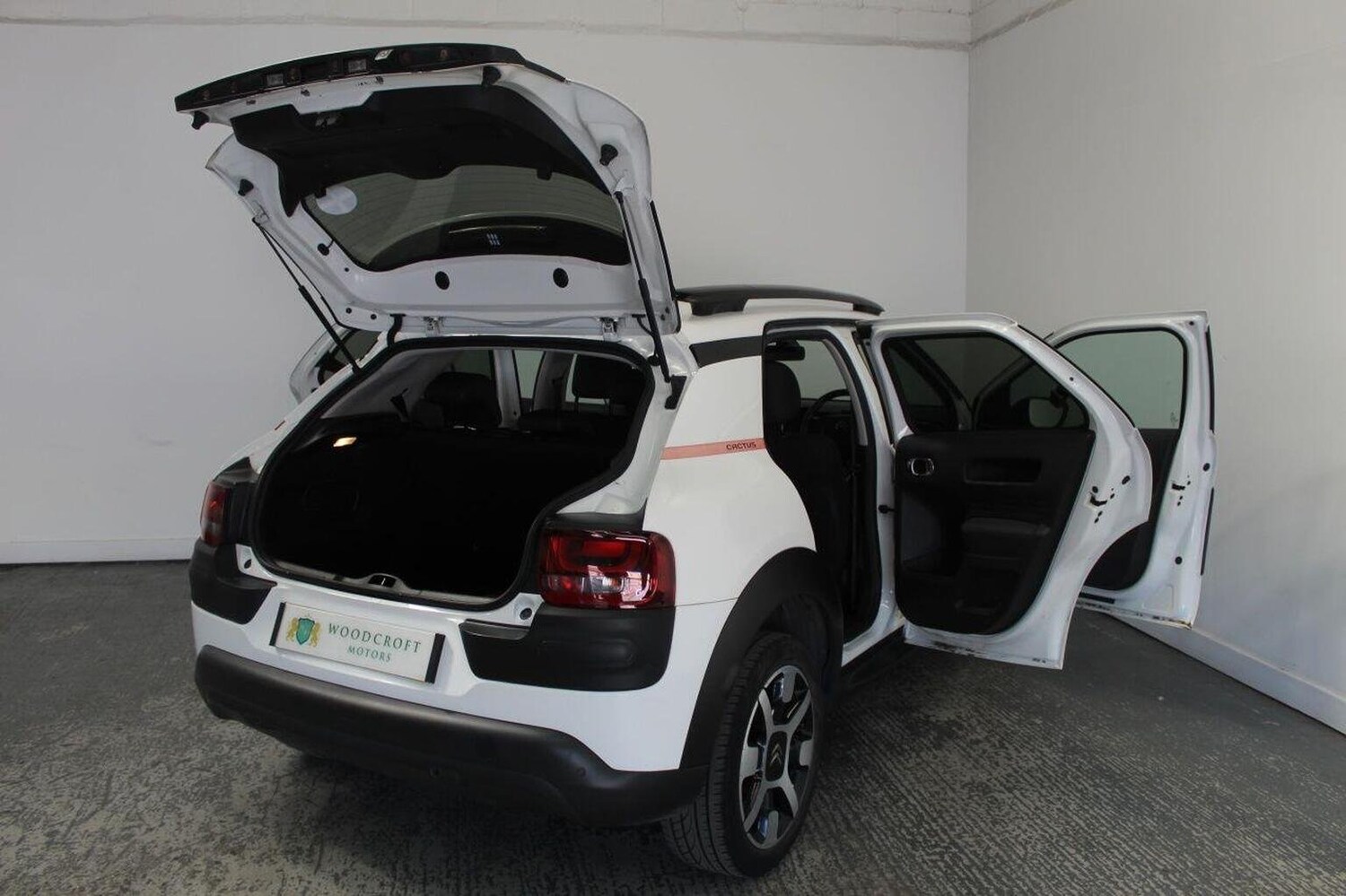 Vehicle 21