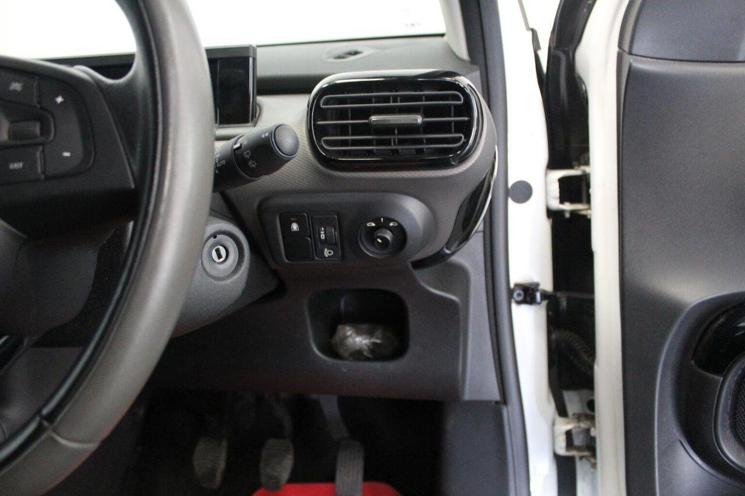 Vehicle 43