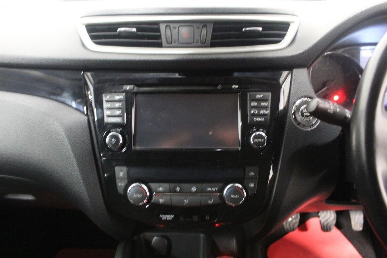 Used Nissan Qashqai 2016 for sale - 77891592: Photo 33