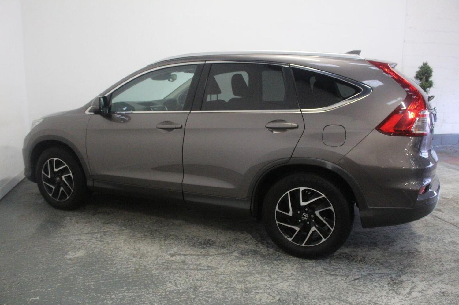 Used Honda CR-V 2017 for sale - 78201993: Photo 10