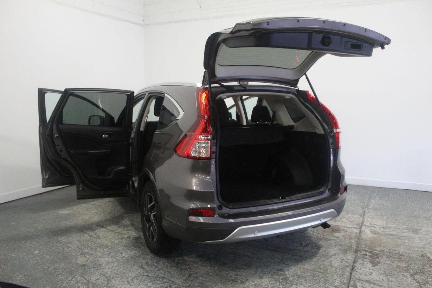 Used Honda CR-V 2017 for sale - 78201993: Photo 20