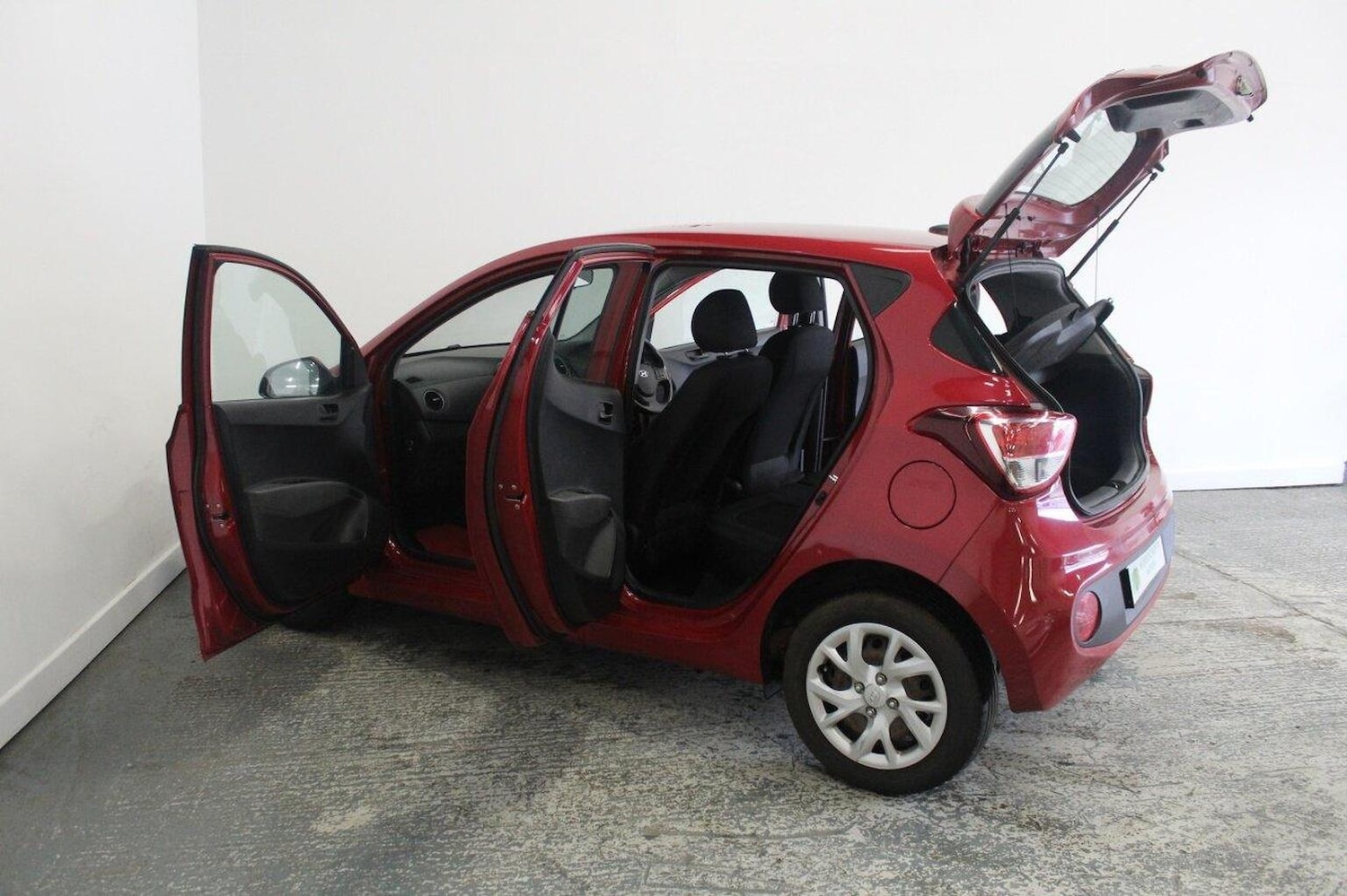 Used Hyundai i10 2019 for sale - 76793698: Photo 17