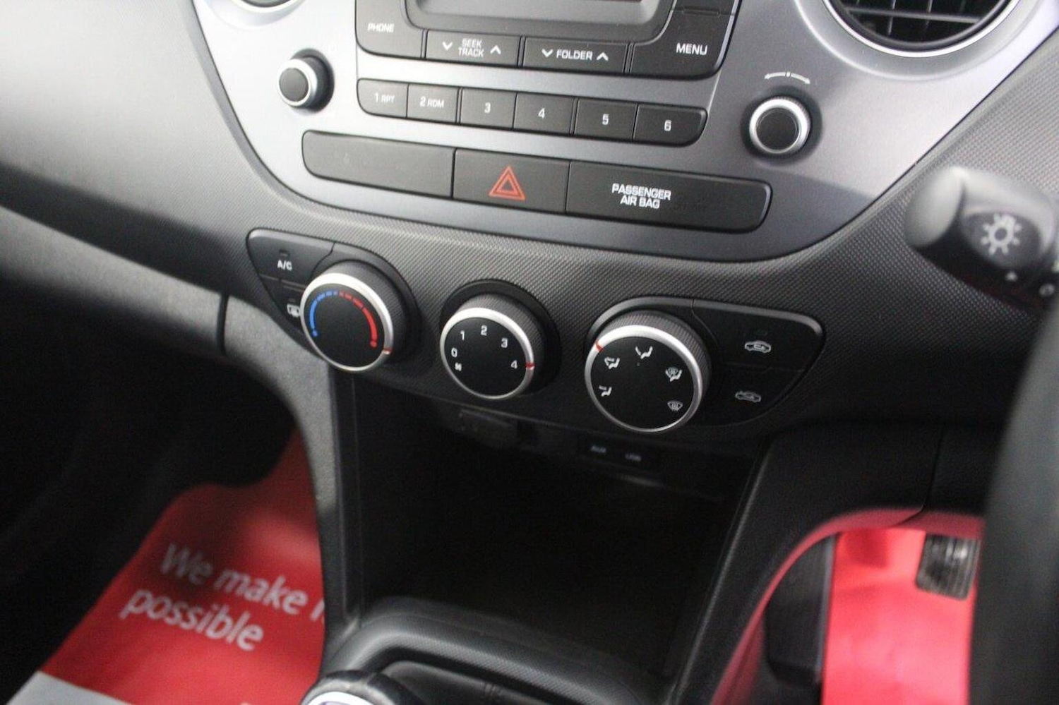 Used Hyundai i10 2019 for sale - 76793698: Photo 35