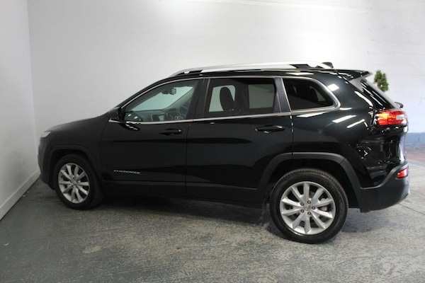 Used Jeep Cherokee 2017 for sale - 75413083: Photo 10