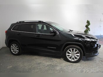 Used Jeep Cherokee 2017 for sale - 75413083: Photo