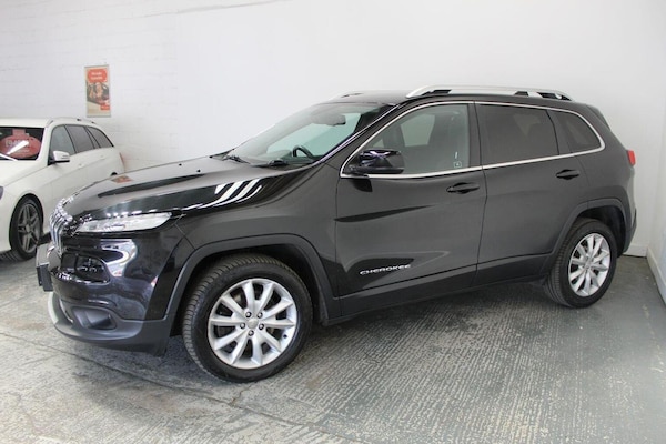 Used Jeep Cherokee 2017 for sale - 75413083: Photo 5