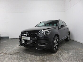 Used Volkswagen Touareg 2014 for sale - 75632921: Photo