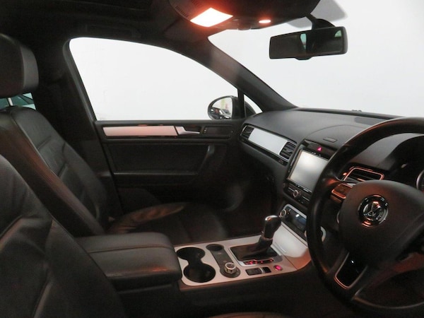 Used Volkswagen Touareg 2014 for sale - 75632921: Photo 34