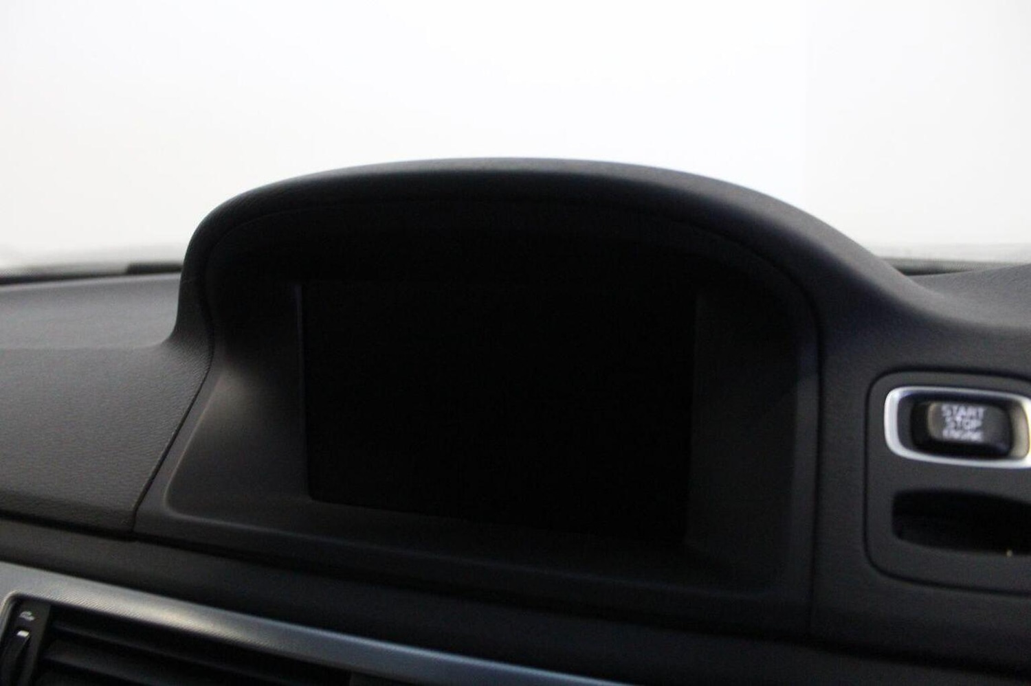 Used Volvo V70 2014 for sale - 76611401: Photo 40