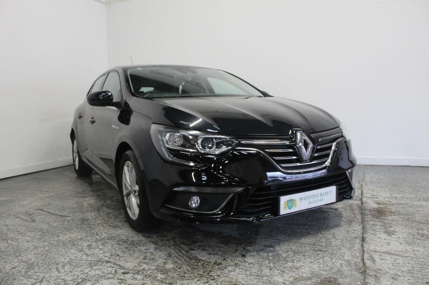 Used Renault Megane 2016 for sale - 76769907: Photo 1