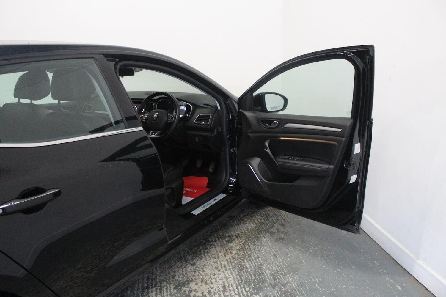 Used Renault Megane 2016 for sale - 76769907: Photo 23