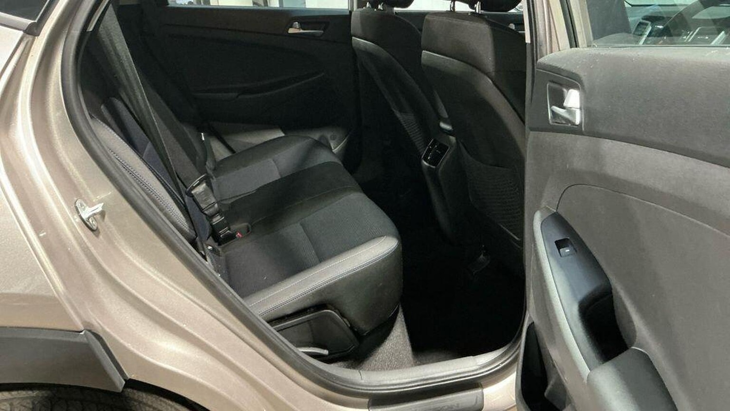 Used Hyundai TUCSON 2016 for sale - 76712763: Photo 11