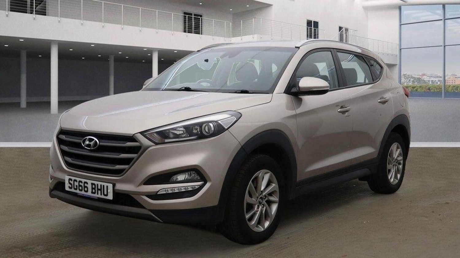Used Hyundai TUCSON 2016 for sale - 76712763: Photo 2