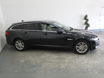 Used Jaguar XF 2013 for sale - 79558377: Photo