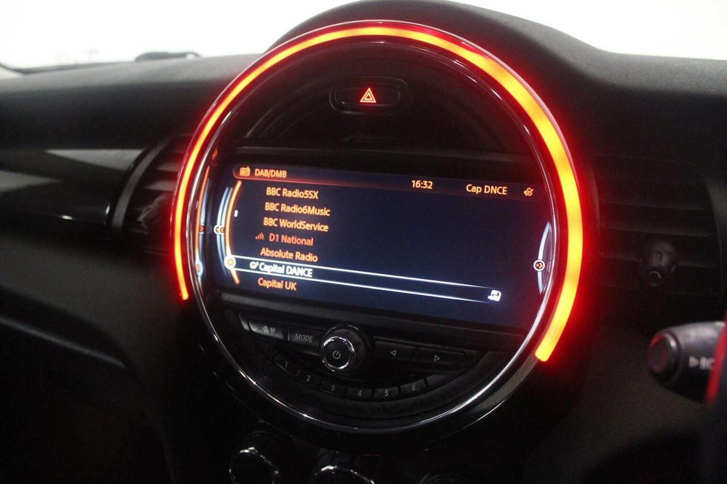 Used MINI Hatch 2016 for sale - 78125213: Photo 33