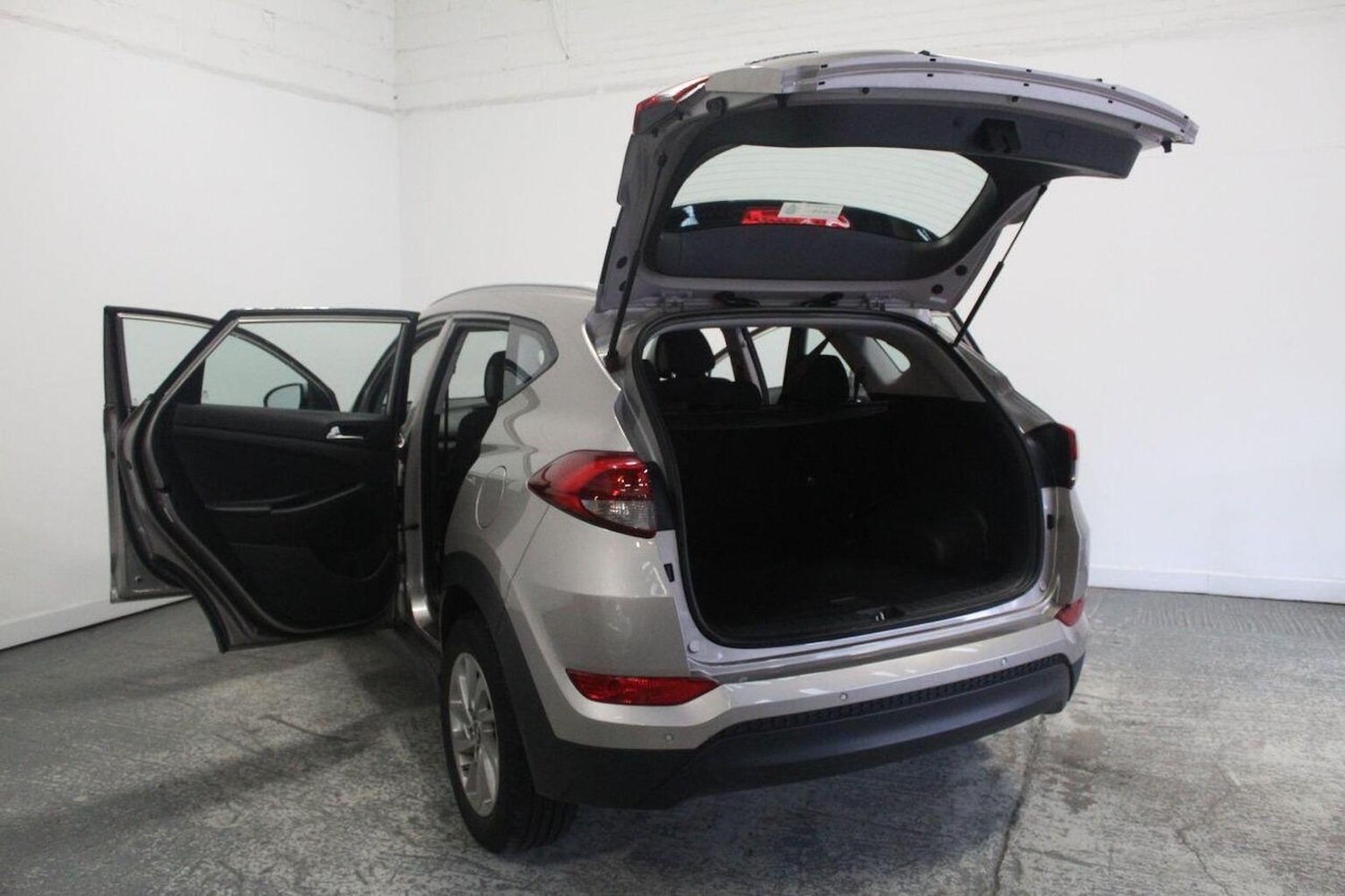 Used Hyundai TUCSON 2016 for sale - 77937780: Photo 20