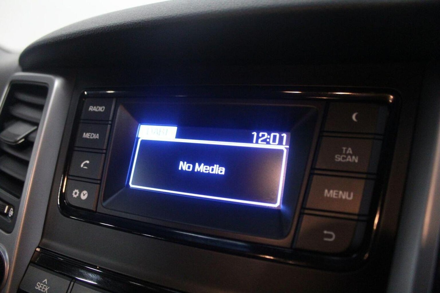 Used Hyundai TUCSON 2016 for sale - 77937780: Photo 36