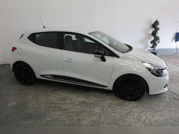 Used Renault Clio 2015 for sale - 78476849: Photo
