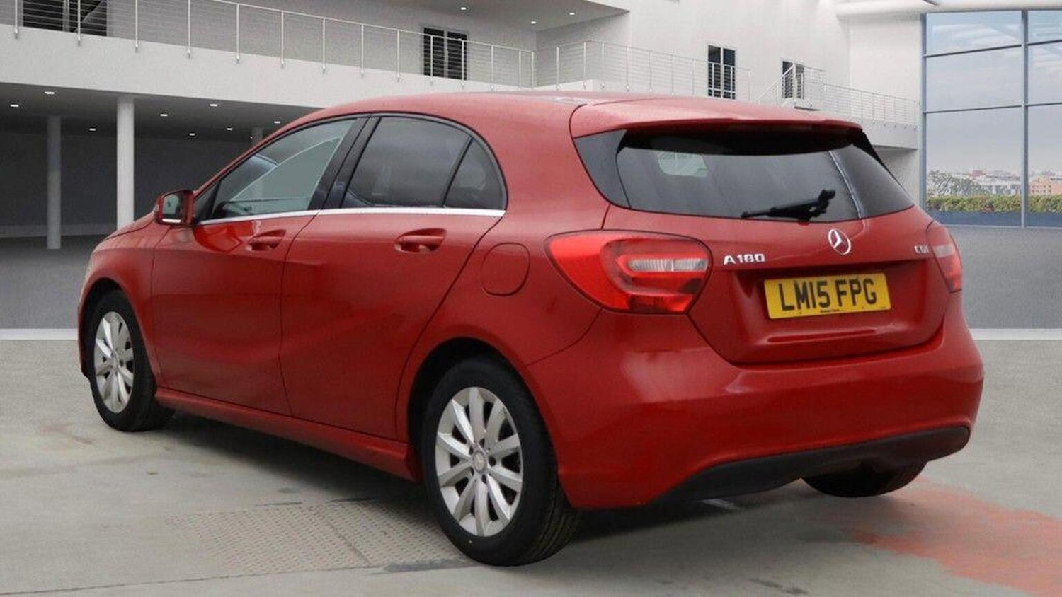 Used Mercedes-Benz A-Class 2015 for sale - 76799252: Photo 4