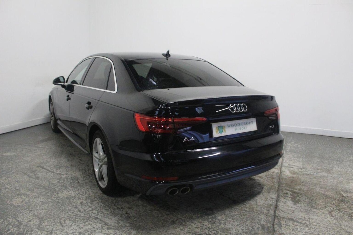 Used Audi A4 2017 for sale - 77937821: Photo 7