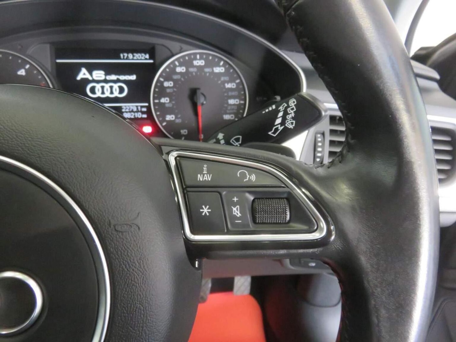 Used Audi A6 Allroad 2014 for sale - 77038839: Photo 49