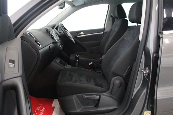 Used Volkswagen Tiguan 2013 for sale - 76156713: Photo 48