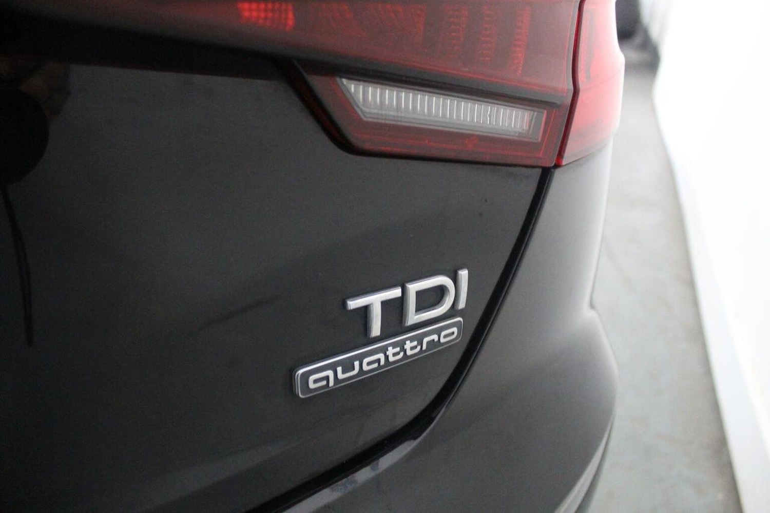 Used Audi A4 2016 for sale - 77937837: Photo 17