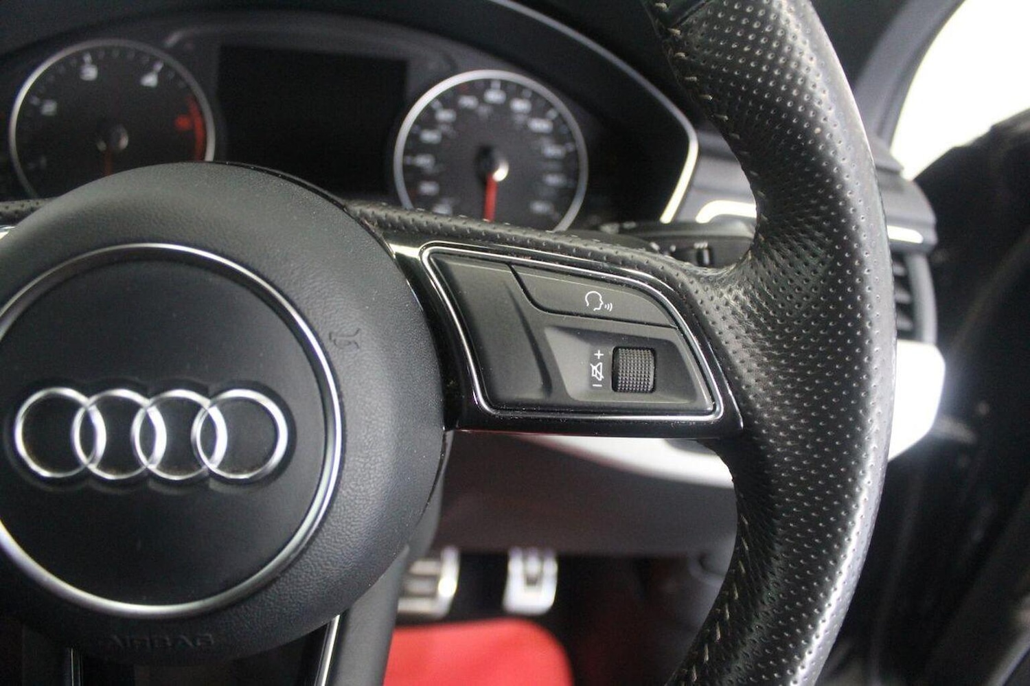 Used Audi A4 2016 for sale - 77937837: Photo 45