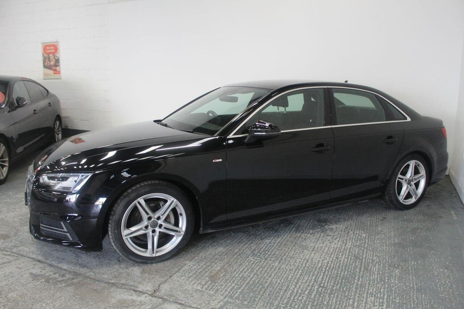 Used Audi A4 2016 for sale - 77937837: Photo 5