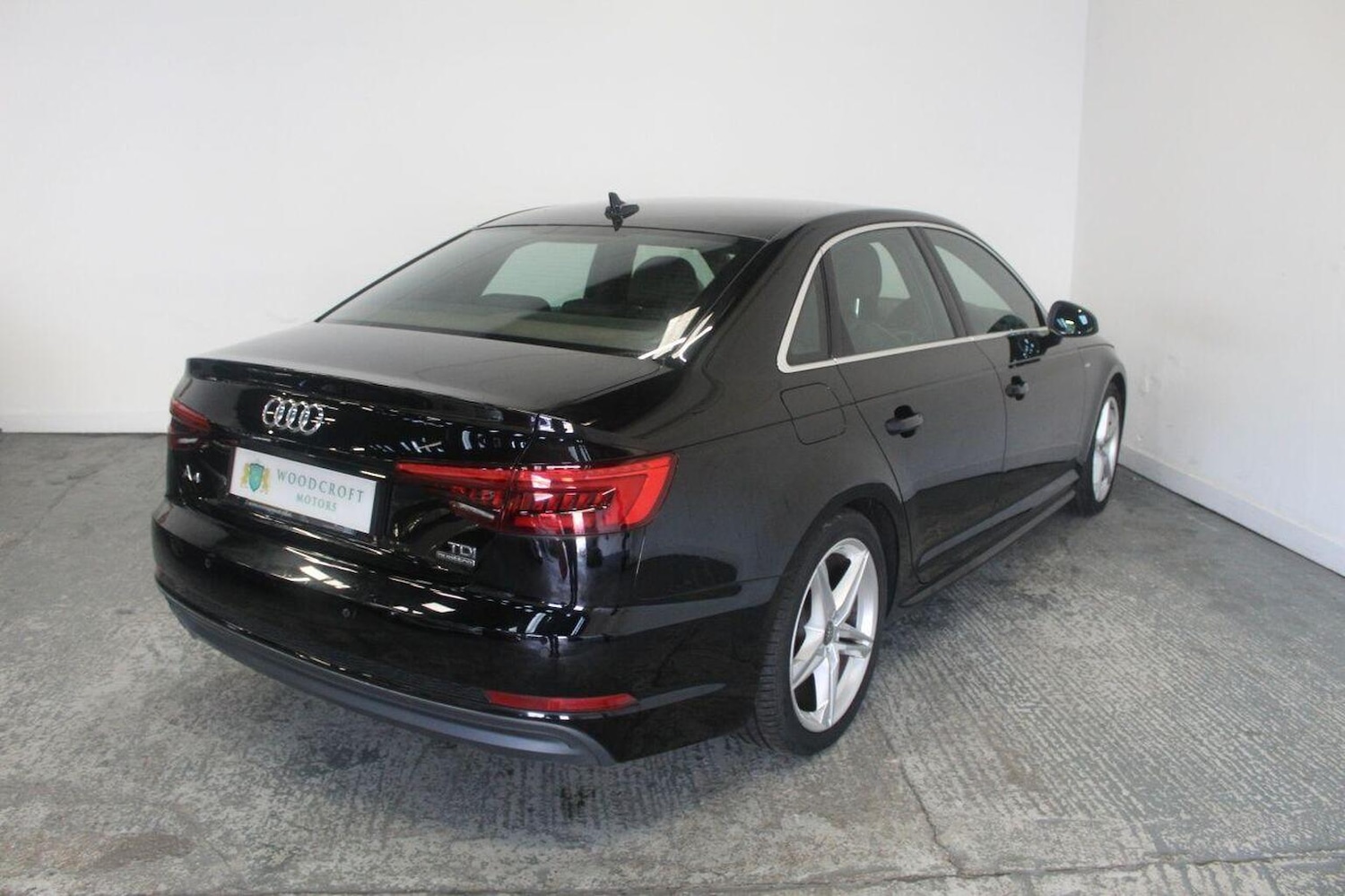 Used Audi A4 2016 for sale - 77937837: Photo 8