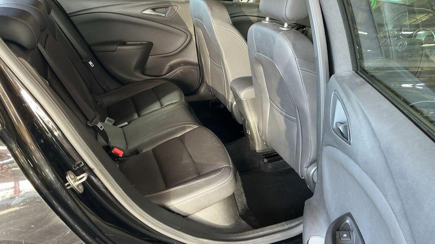 Used Vauxhall Astra 2018 for sale - 77937964: Photo 12