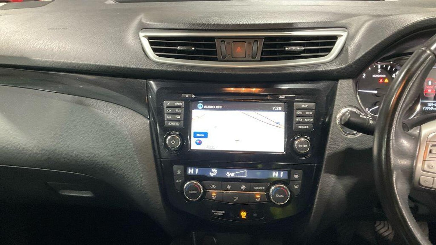 Used Nissan Qashqai 2016 for sale - 77937925: Photo 16