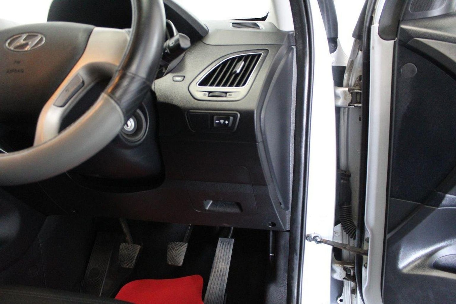 Vehicle 43
